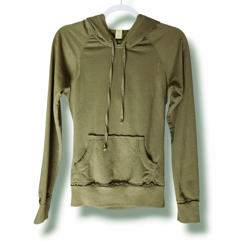 Kavio! Women's Green Hoodie Sweater